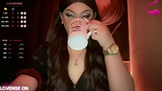 Snapshot of madam_agnes1 chatting on 6, 1, 2026 madam agnes1 online show from 6, 1, 2026