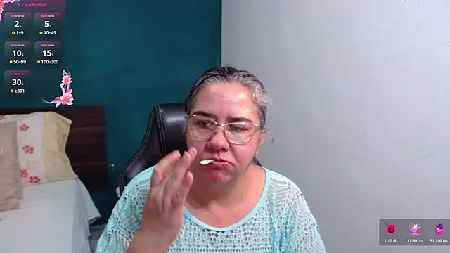 Snapshot of scaelettdubois chatting on 22, 2, 2026 scaelettdubois online show from 22, 2, 2026