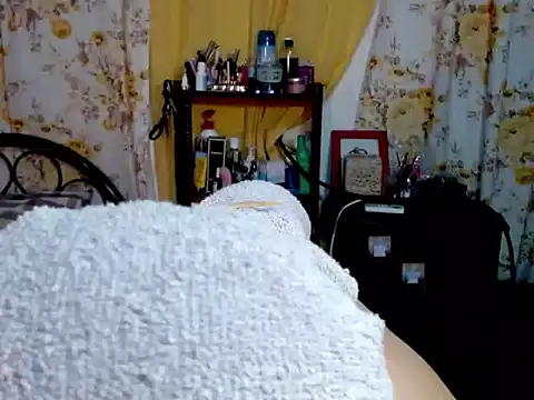 Bigdirtynipples online show from 28, 10, 2025