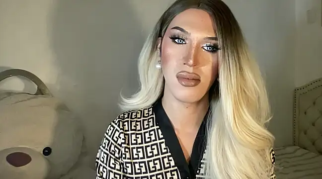 Ts glamxxxx online show from 11, 2, 2025