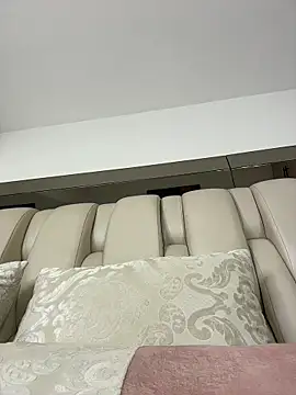 ALISSON FOXXX1 online show from 28, 3, 2026