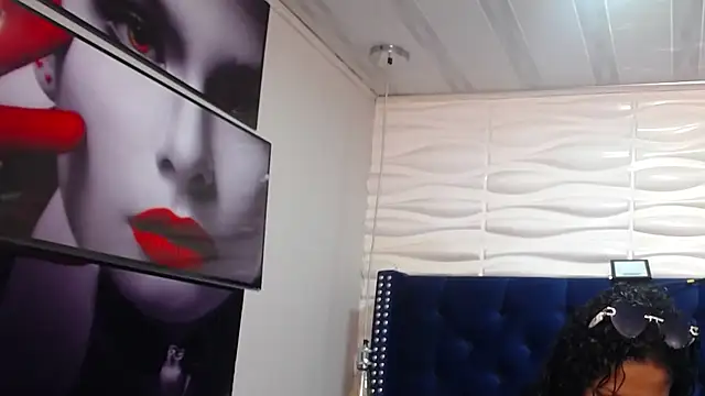 SalmaTits online show from 27, 4, 2026