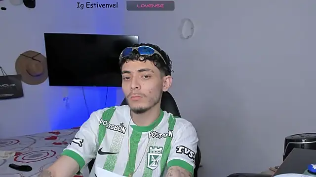 Snapshot of steve_latin chatting on 20, 11, 2025 steve latin online show from 20, 11, 2025