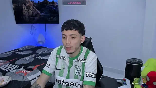 Snapshot of steve_latin chatting on 12, 2, 2026 steve latin online show from 12, 2, 2026