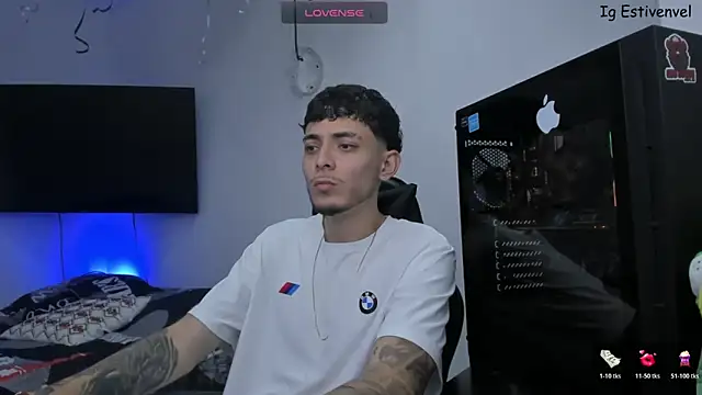 Snapshot of steve_latin chatting on 14, 2, 2026 steve latin online show from 14, 2, 2026