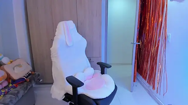 Anto herrera online show from 4, 11, 2025