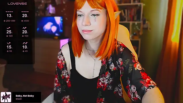 Snapshot of freya_sunny chatting on 26, 9, 2025 freya sunny online show from 26, 9, 2025