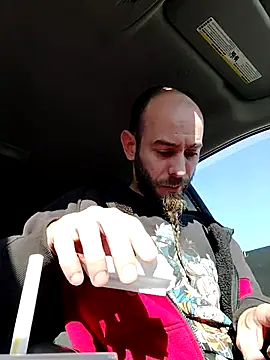 Snapshot of JohnnyFaster chatting on 26, 10, 2025 JohnnyFaster online show from 26, 10, 2025