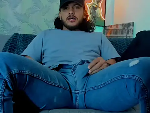 tuyo1995 online show from 31, 10, 2025