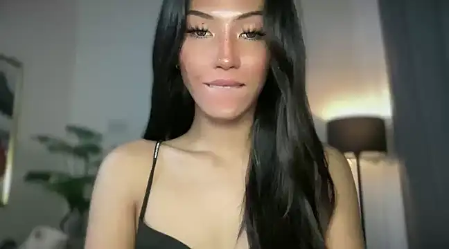 Snapshot of Bella_Gordon chatting on 22, 2, 2025 Bella Gordon online show from 22, 2, 2025