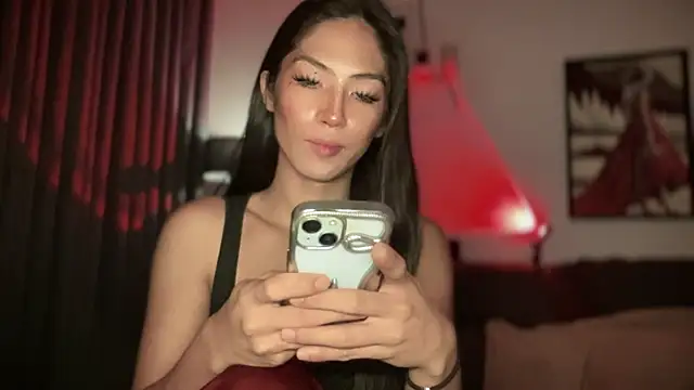 Bella Gordon online show from 8, 3, 2026