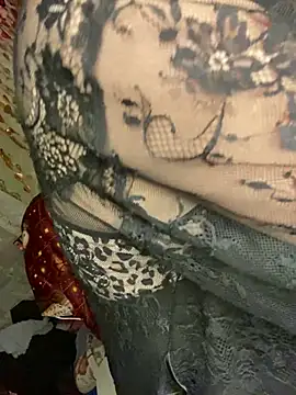 Var Kiss online show from 4, 3, 2026