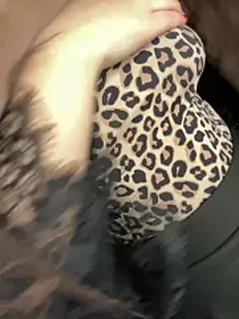 Var Kiss online show from 8, 3, 2026