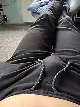 Snapshot of kiam471 chatting on 5, 2, 2025 kiam471 online show from 5, 2, 2025