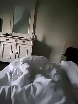 Snapshot of kiam471 chatting on 19, 10, 2025 kiam471 online show from 19, 10, 2025