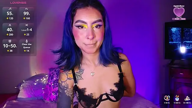 Cinamoonn online show from 8, 1, 2025