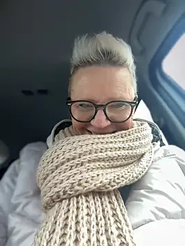 German Milf online show from 21, 1, 2025