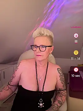 German Milf online show from 24, 5, 2026
