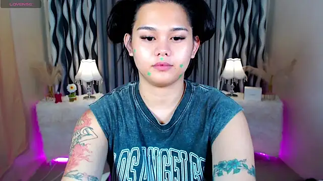 Snapshot of Ella_Fantasiax chatting on 5, 10, 2025 Ella Fantasiax online show from 5, 10, 2025