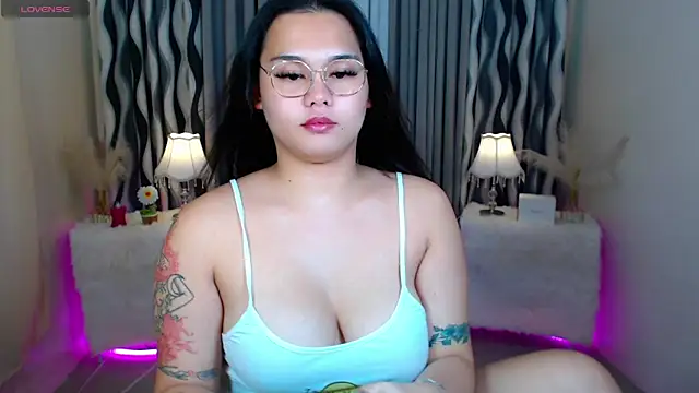Snapshot of Ella_Fantasiax chatting on 13, 10, 2025 Ella Fantasiax online show from 13, 10, 2025