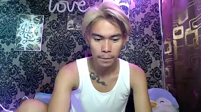 Snapshot of asianpatt69 chatting on 2, 12, 2024 asianpatt69 online show from 2, 12, 2024