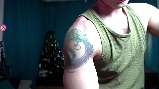 VIktorSecret online show from 11, 2, 2025