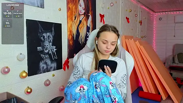 Misss Vikk online show from 7, 2, 2026