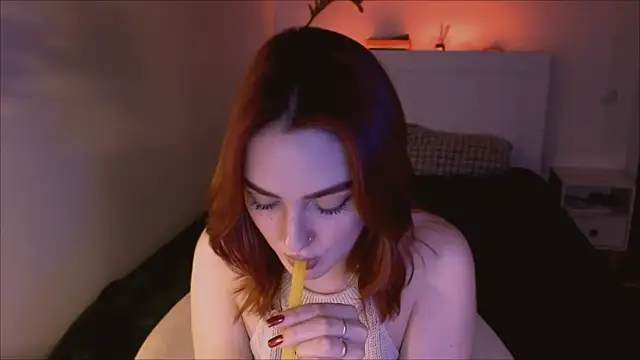 LilyFarey online show from 2, 12, 2024