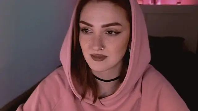LilyFarey online show from 17, 12, 2024