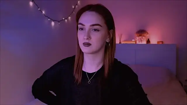 LilyFarey online show from 9, 2, 2025