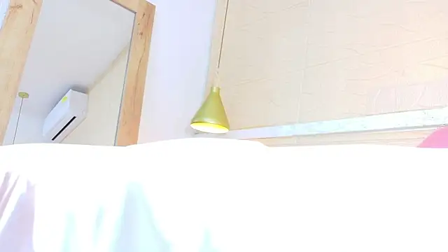 Snapshot of Sweet_baby_hellen chatting on 19, 2, 2025 Sweet baby hellen online show from 19, 2, 2025