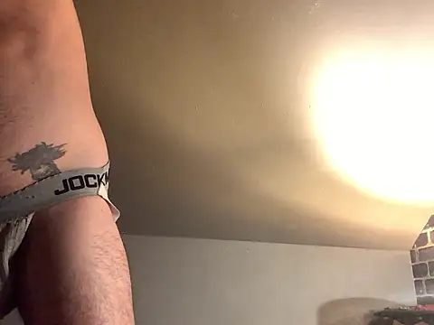 Snapshot of GhetTOfag_ chatting on 5, 1, 2025 GhetTOfag online show from 5, 1, 2025