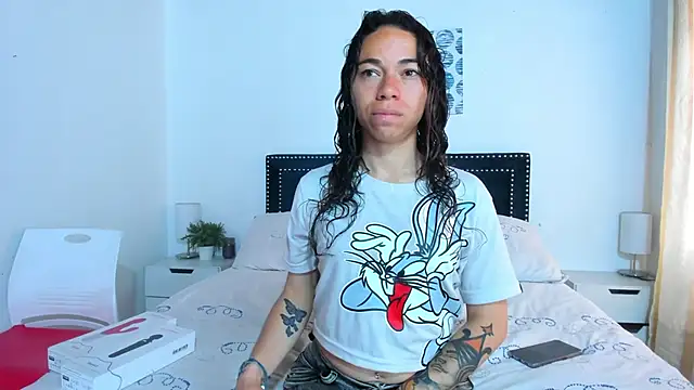 ZulyMichels online show from 23, 12, 2024