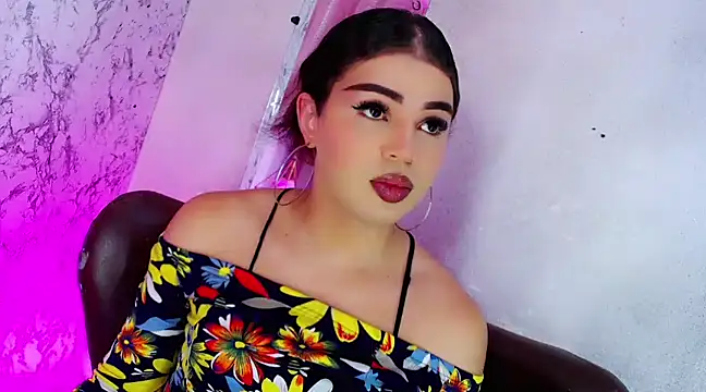 Alexandra Hornny online show from 3, 1, 2025