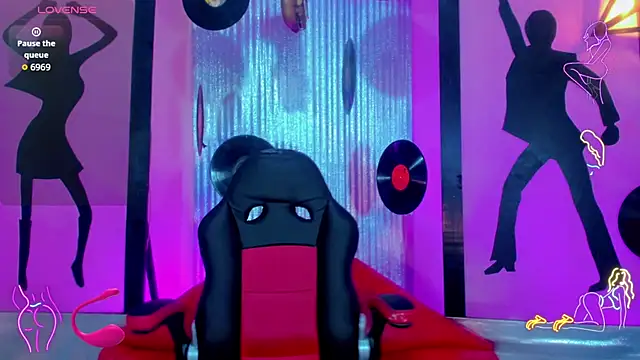 Snapshot of nickyminach_ chatting on 19, 11, 2025 nickyminach online show from 19, 11, 2025