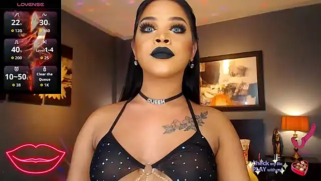 MarryQueen22 online show from 16, 4, 2026