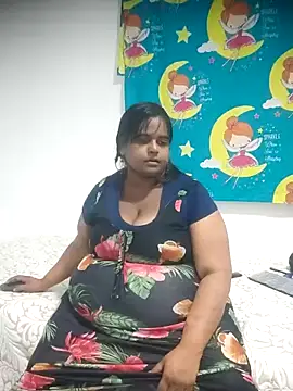 Snapshot of SusanaEshwar chatting on 4, 2, 2026 SusanaEshwar online show from 4, 2, 2026