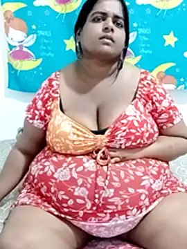 Snapshot of SusanaEshwar chatting on 13, 2, 2026 SusanaEshwar online show from 13, 2, 2026