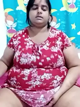 Snapshot of SusanaEshwar chatting on 23, 2, 2026 SusanaEshwar online show from 23, 2, 2026