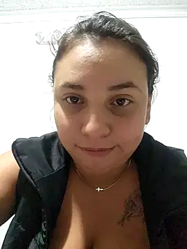 Snapshot of LizzRouse chatting on 8, 11, 2025 LizzRouse online show from 8, 11, 2025