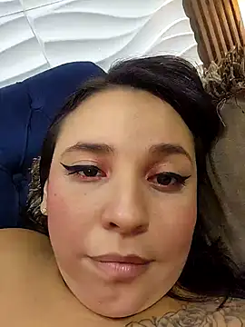 Snapshot of LizzRouse chatting on 13, 2, 2026 LizzRouse online show from 13, 2, 2026