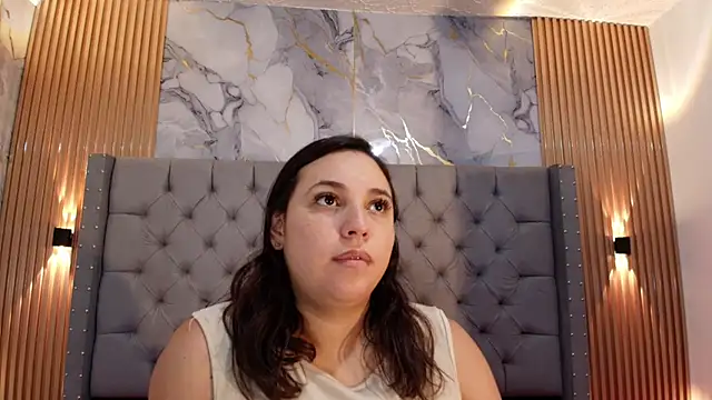 Snapshot of LizzRouse chatting on 29, 6, 2026 LizzRouse online show from 29, 6, 2026