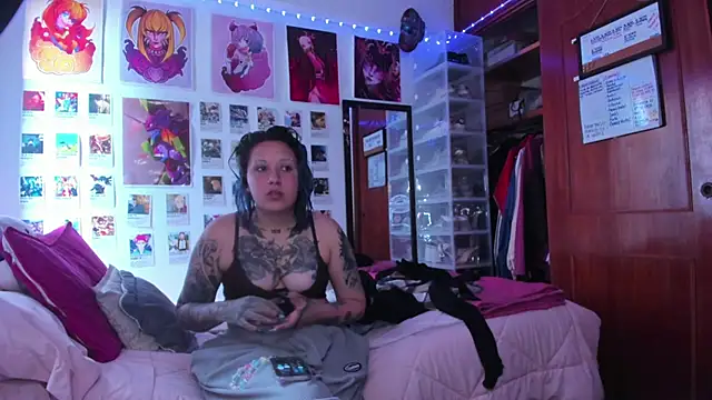 Snapshot of Jessie_williams chatting on 23, 4, 2026 Jessie williams online show from 23, 4, 2026
