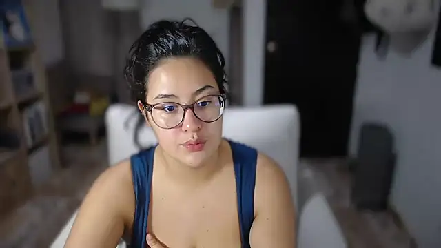 Snapshot of ZabathMiller chatting on 27, 11, 2025 ZabathMiller online show from 27, 11, 2025