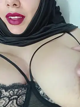 Snapshot of Deina_bunny chatting on 15, 6, 2026 Deina bunny online show from 15, 6, 2026