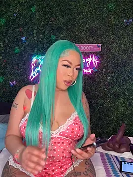 Snapshot of ThickAssRena chatting on 13, 2, 2026 ThickAssRena online show from 13, 2, 2026