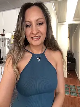 Snapshot of antonnella_2 chatting on 14, 5, 2026 antonnella 2 online show from 14, 5, 2026