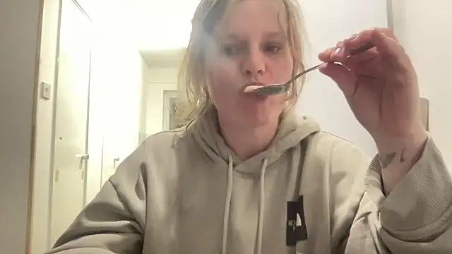 samanthaalice online show from 12, 3, 2025