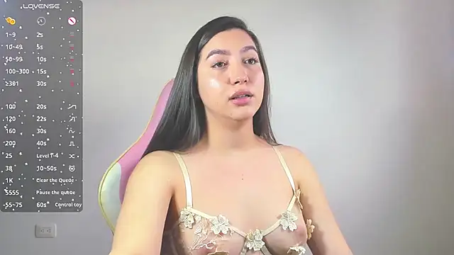 alice-love1 online show from 8, 12, 2024