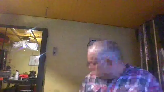 Snapshot of jeanlulu chatting on 16, 10, 2025 jeanlulu online show from 16, 10, 2025